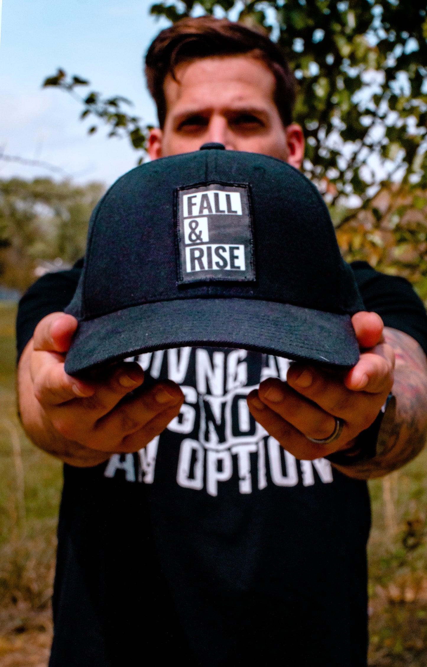 FALL AND RISE BLOCK Hat (Black)